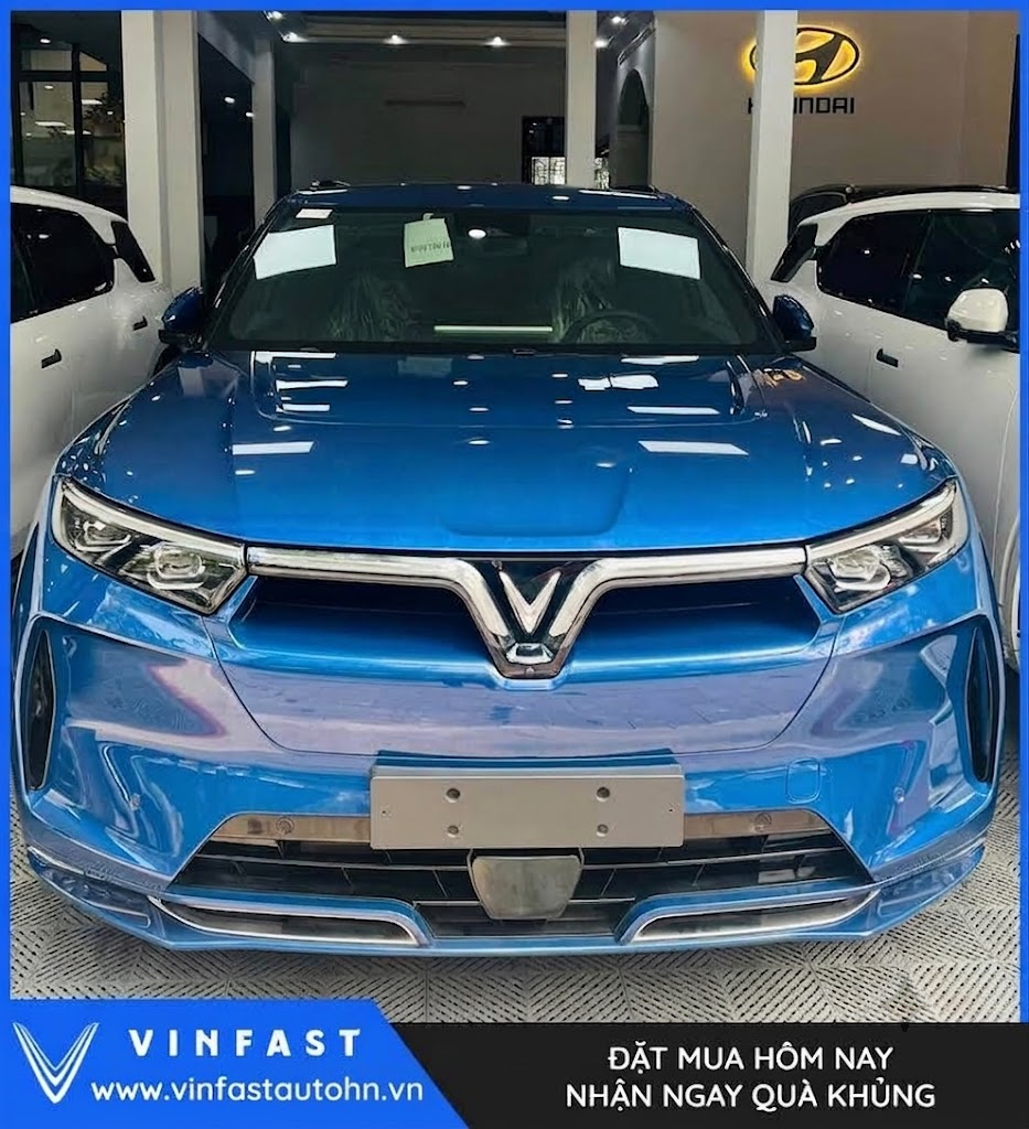 VinFast VF9 Plus 2023 màu xanh - Ảnh 3