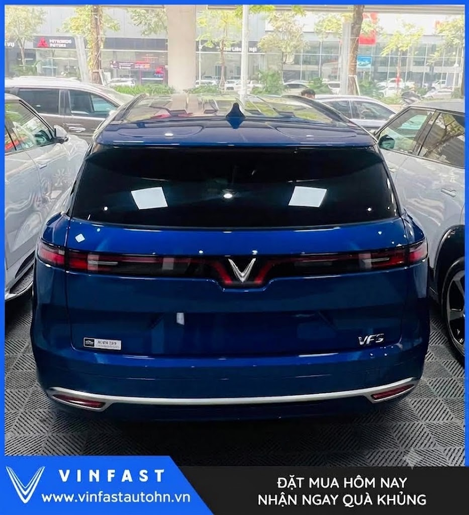VinFast VF9 Plus 2023 màu xanh - Ảnh 4